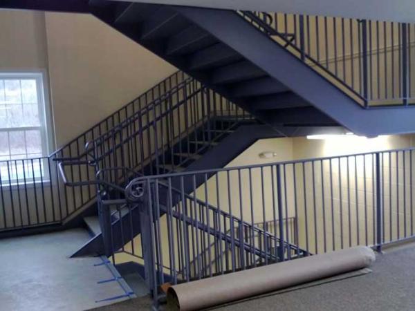commercial_steel_stair_railings.jpg